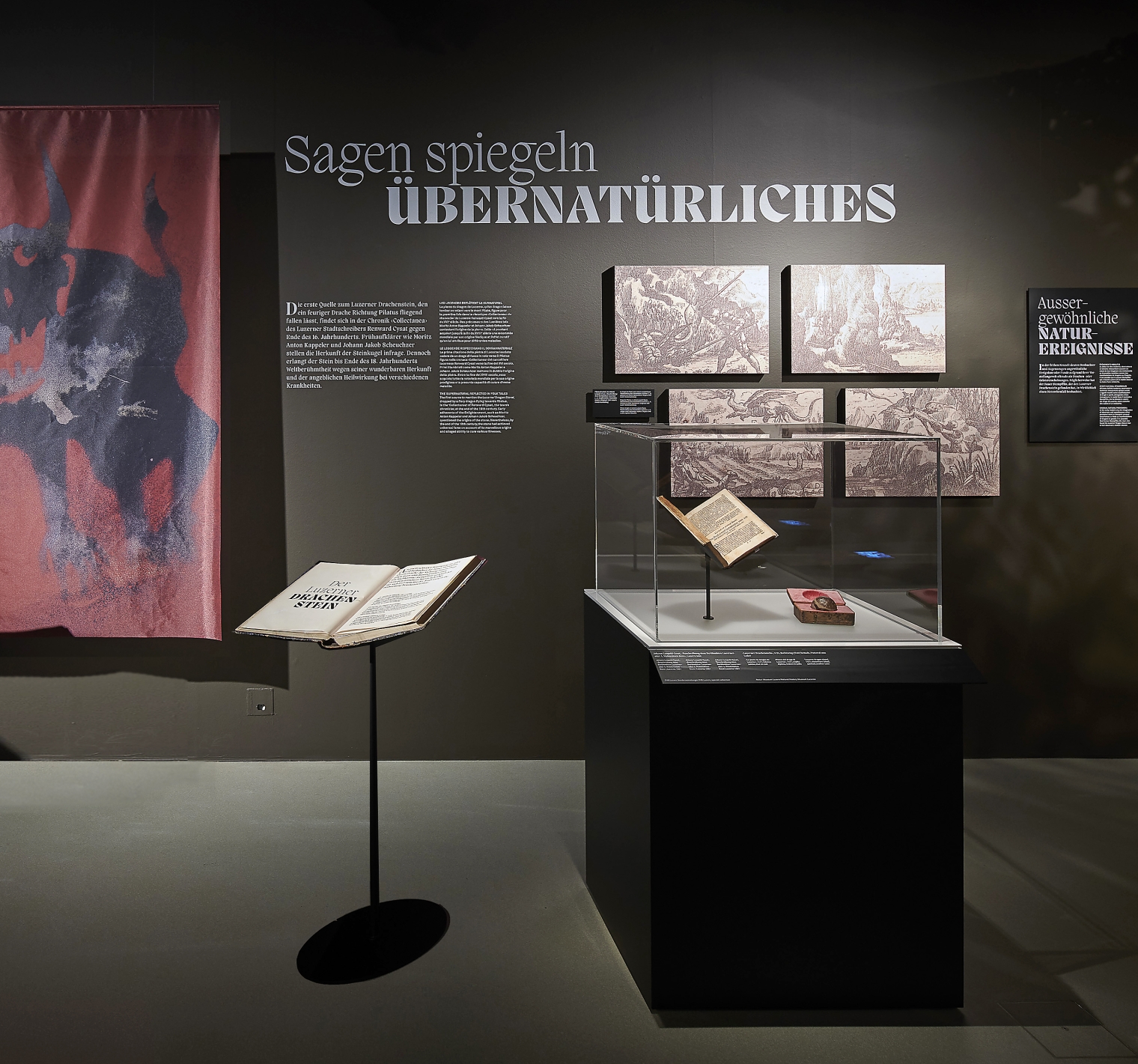 Ausstellung Sagenhafter Alpenraum. Sagen aus den Alpen. Im Schweizerisches Nationalmuseum Zürich. Szenografie und Gestaltungskonzept von Martina Nievergelt
